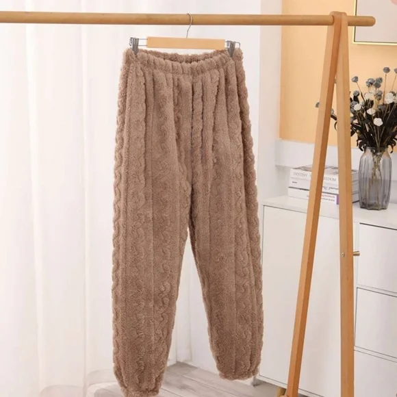 Cozy Teddy Long Sleeve Top Pants Pajamas Set - Picture 3 of 11